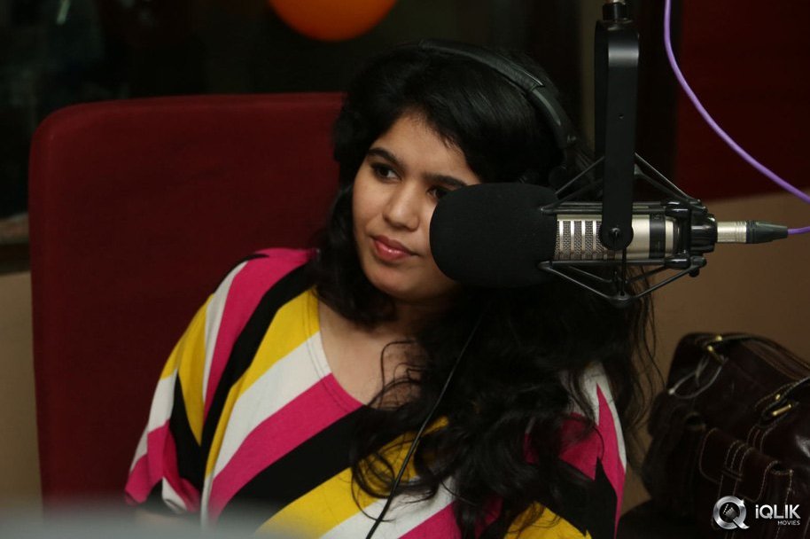 Oka-Laila-Kosam-Movie-Team-at-Red-FM